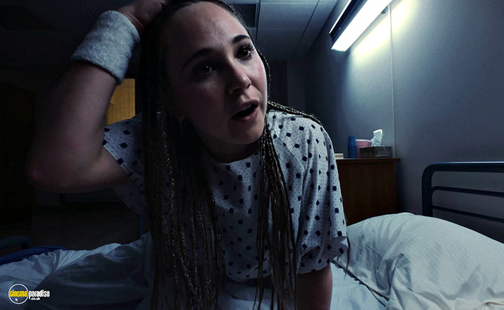 A still #85 from Unsane (2018)