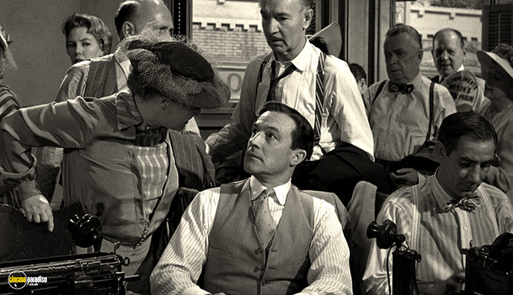 A still #18 from Inherit the Wind (1960)
