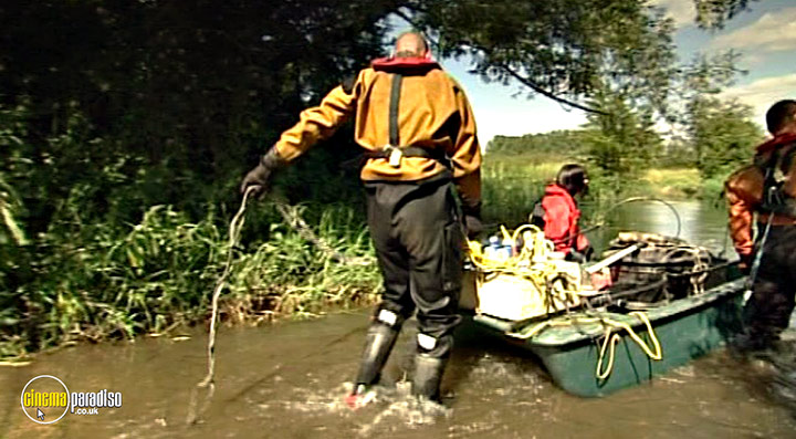A still #24 from Thames Wildlife: Superhighway (2007)