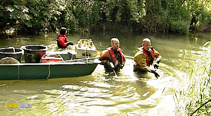 A still #27 from Thames Wildlife: Superhighway (2007)
