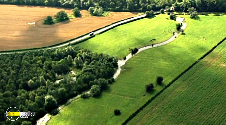 A still #53 from Thames Wildlife: Superhighway (2007)