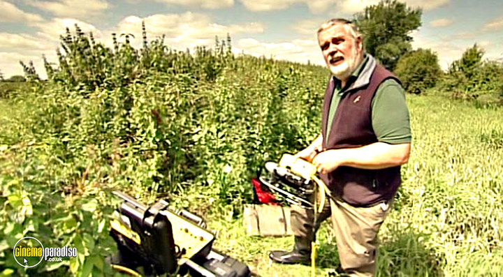 A still #8 from Thames Wildlife: Superhighway (2007)
