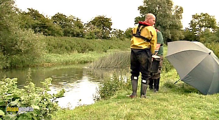 A still #89 from Thames Wildlife: Superhighway (2007)
