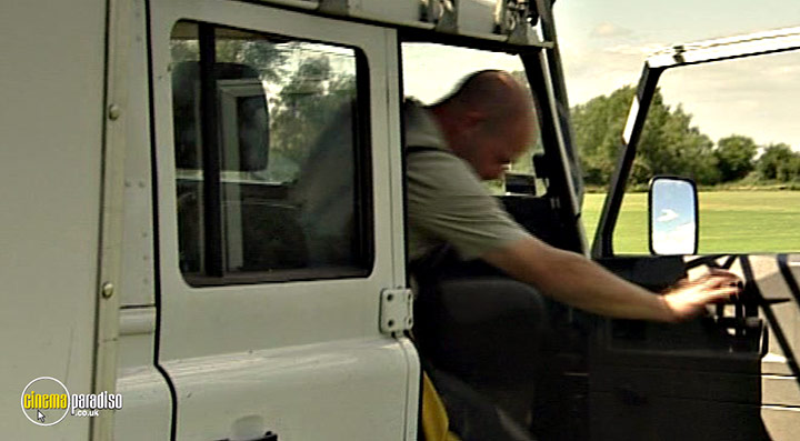 A still #107 from Thames Wildlife: Superhighway (2007)