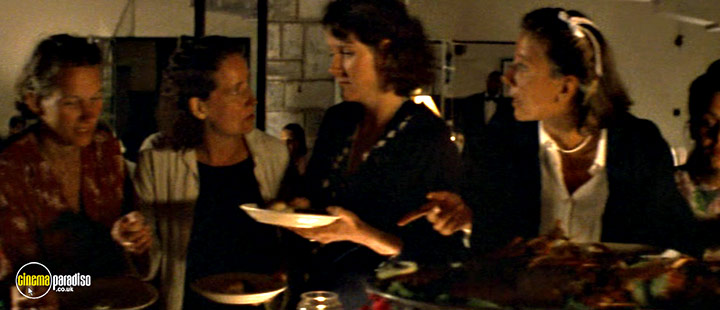 A still #25 from Nowhere in Africa (2001)