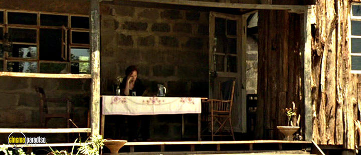 A still #47 from Nowhere in Africa (2001)
