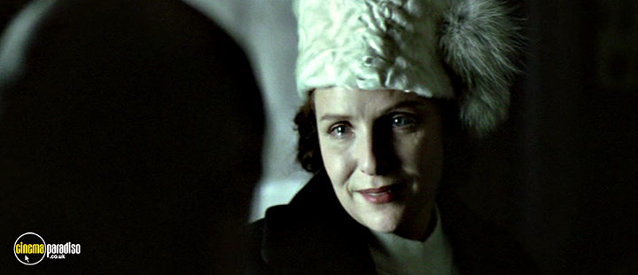 A still #56 from Nowhere in Africa (2001)