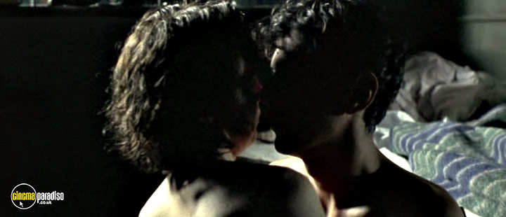 A still #73 from Nowhere in Africa (2001)