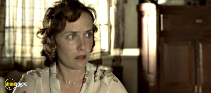A still #86 from Nowhere in Africa (2001)