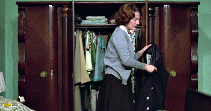 A still #33 from Jeanne Dielman, 23 Quai du Commerce, 1080 Bruxelles (1975)
