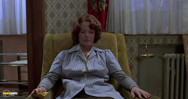 A still #40 from Jeanne Dielman, 23 Quai du Commerce, 1080 Bruxelles (1975)