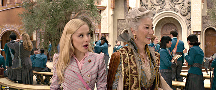 A still #39 from Wicked (2024)