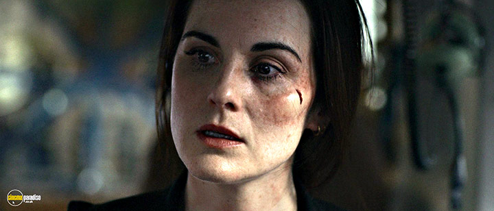 A still #19 from Flight Risk (2025)