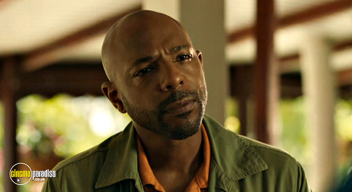 A still #28 from Death in Paradise: Series 14 (2025)