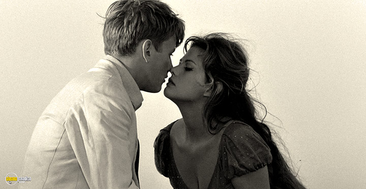 A still #71 from Girl with a Suitcase (1961)