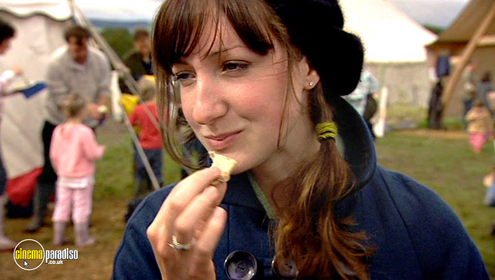 A still #3 from River Cottage Autumn (2008)