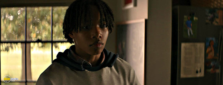 A still #11 from The Woman in the Yard (2025)