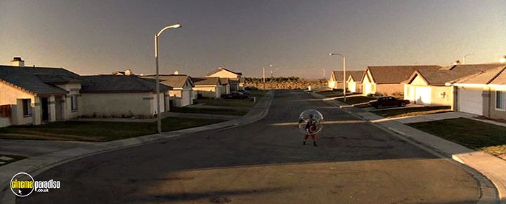 A still #44 from Bubble Boy (2001)