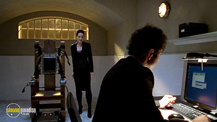 A still #2 from Jekyll: Series 1 (2006)