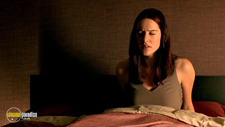 A still #5 from Jekyll: Series 1 (2006)