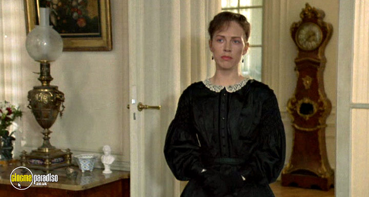 A still #25 from Impromptu (1990)