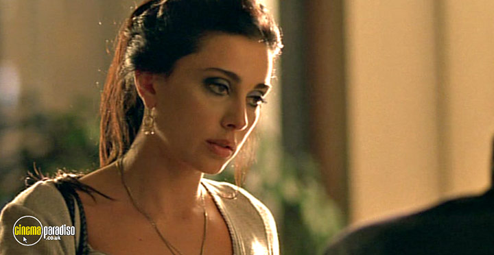 A still #5 from Caramel (2007)