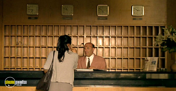 A still #17 from Caramel (2007)