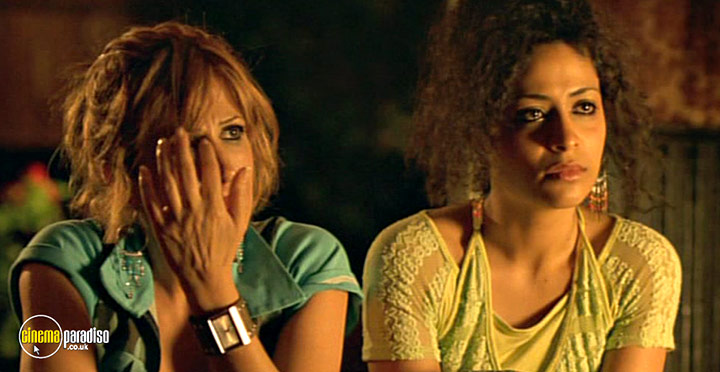 A still #20 from Caramel (2007)