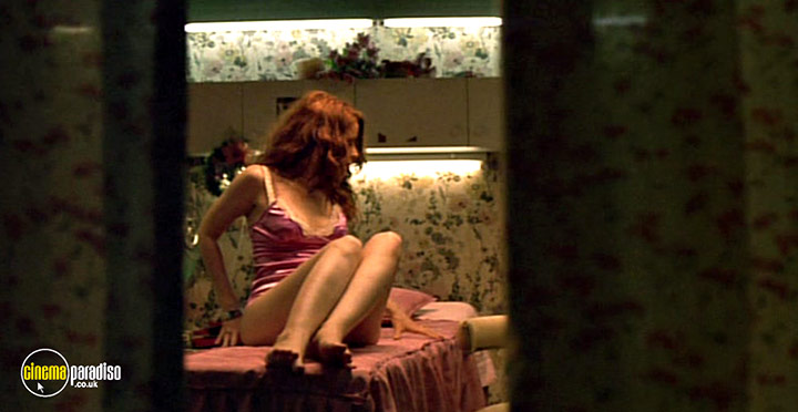 A still #23 from Caramel (2007)
