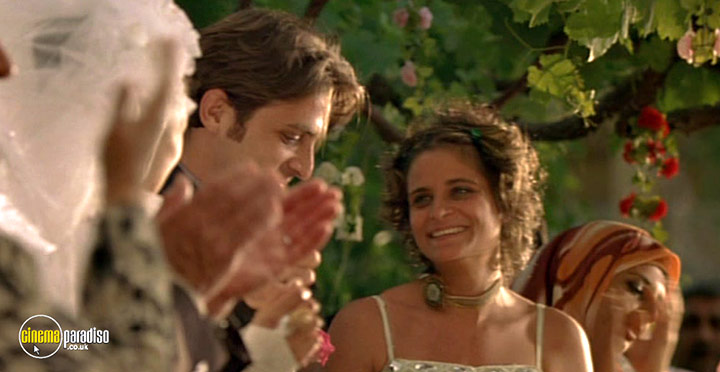 A still #29 from Caramel (2007)