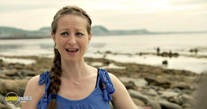 A still #4 from Great Coastal Railway Journeys: Series 3 (2024)