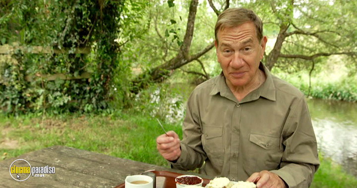 A still #24 from Great Coastal Railway Journeys: Series 3 (2024)