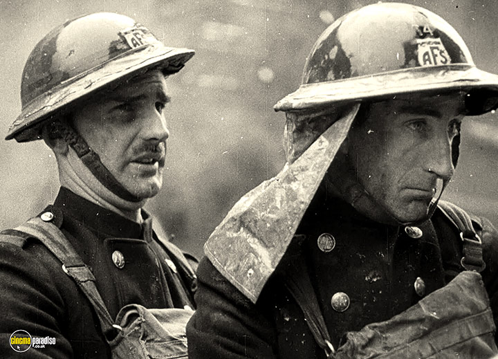 A still #17 from I Was a Fireman (1943)