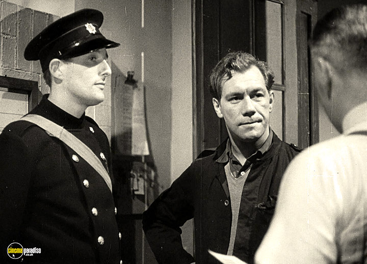 A still #23 from I Was a Fireman (1943)