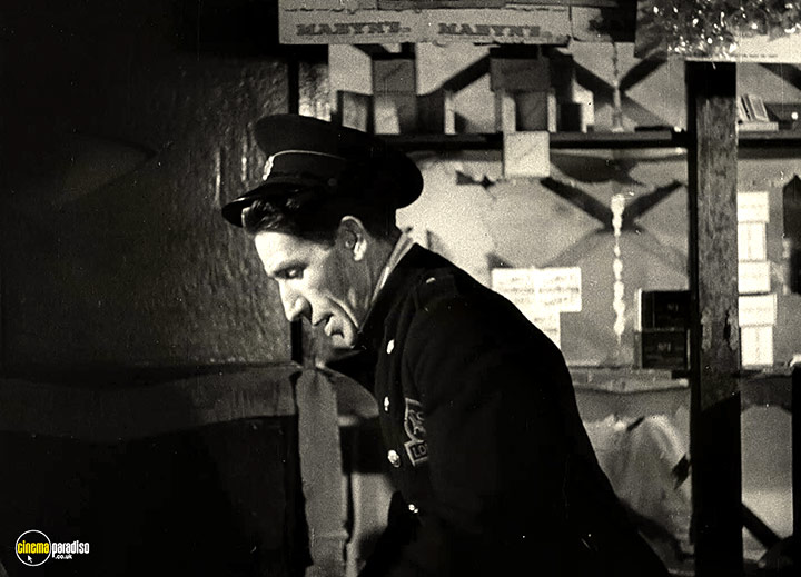 A still #26 from I Was a Fireman (1943)