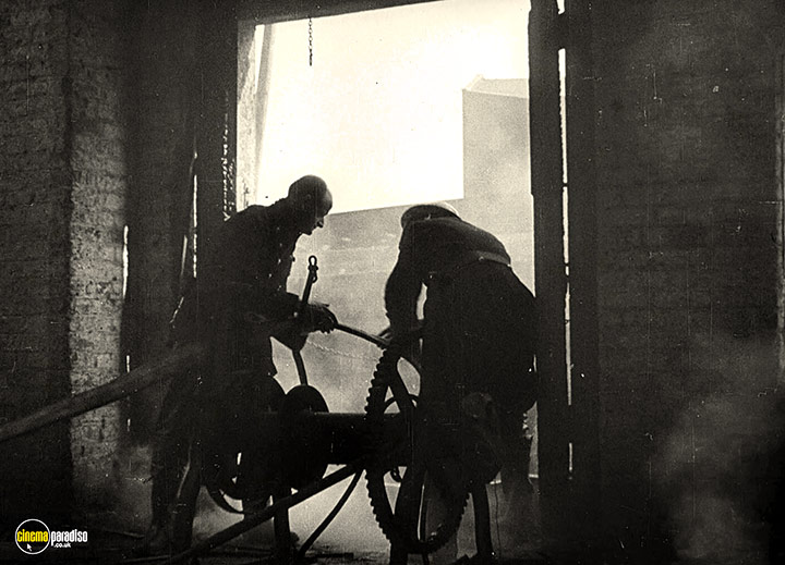 A still #51 from I Was a Fireman (1943)