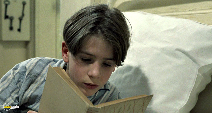 A still #5 from Goodbye, Children (1987)