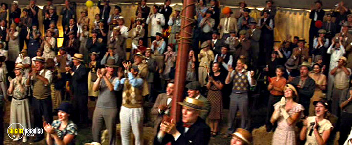 A still #24 from Water for Elephants (2011)