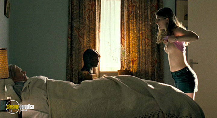 A still #17 from Venus (2006)
