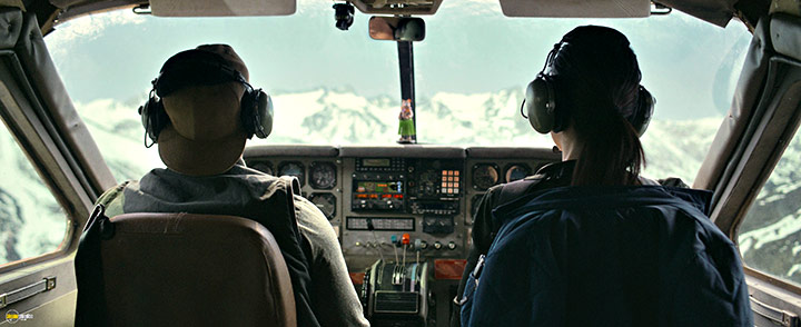 A still #9 from Flight Risk (2025)