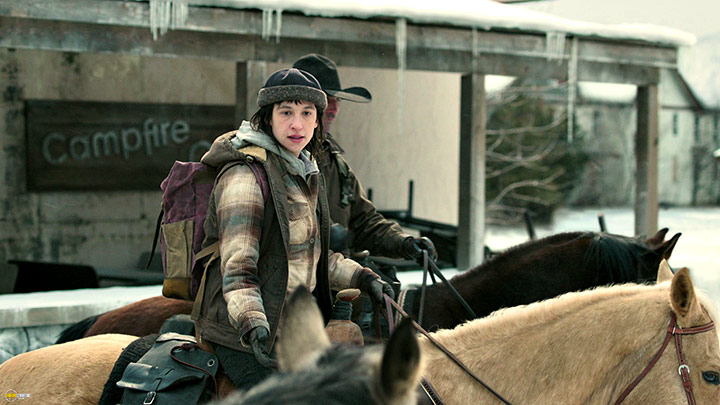 A still #32 from The Last of Us: Series 2 (2025)