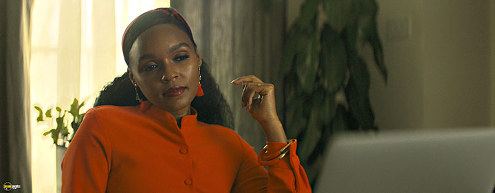 A still #25 from Antebellum (2020)