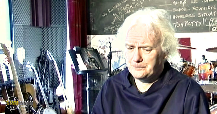 A still #4 from George Harrison: In Performance (2008)