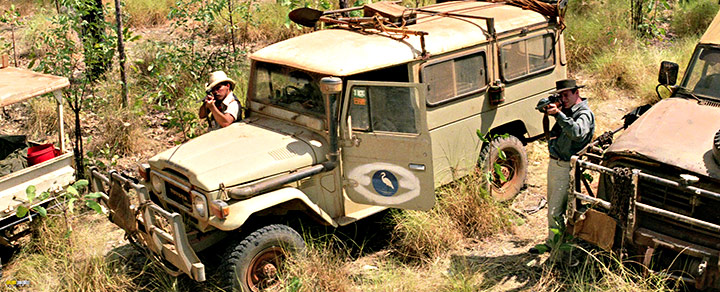 A still #25 from Crocodile Dundee II (1988)
