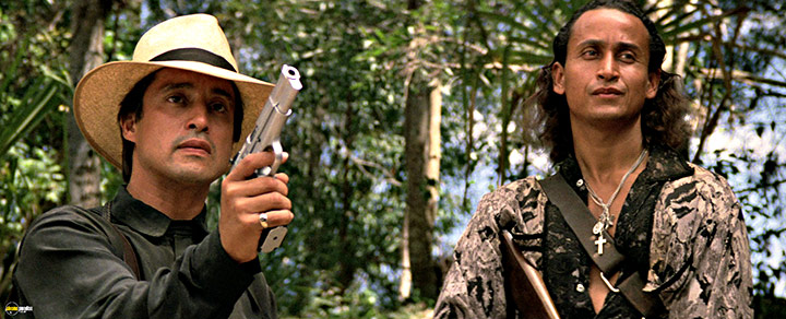 A still #27 from Crocodile Dundee II (1988)
