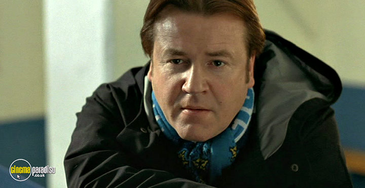 A still #31 from There's Only One Jimmy Grimble (2000)