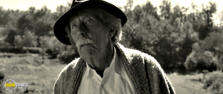A still #1 from The Artist and the Model (2012)