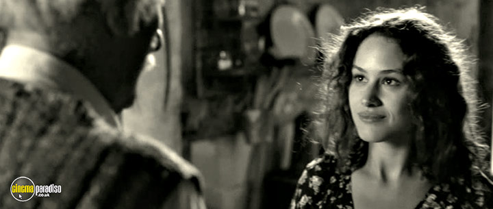 A still #39 from The Artist and the Model (2012)