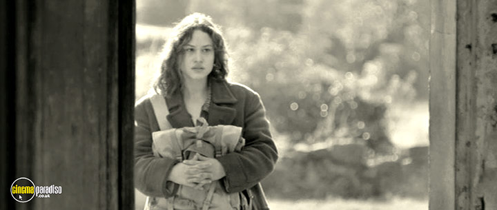A still #43 from The Artist and the Model (2012)