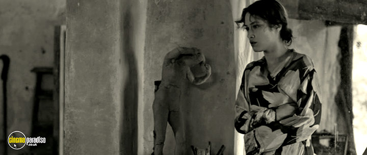 A still #48 from The Artist and the Model (2012)